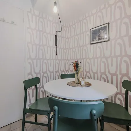 Daire Welcoming For 2 People - Epinettes Paris