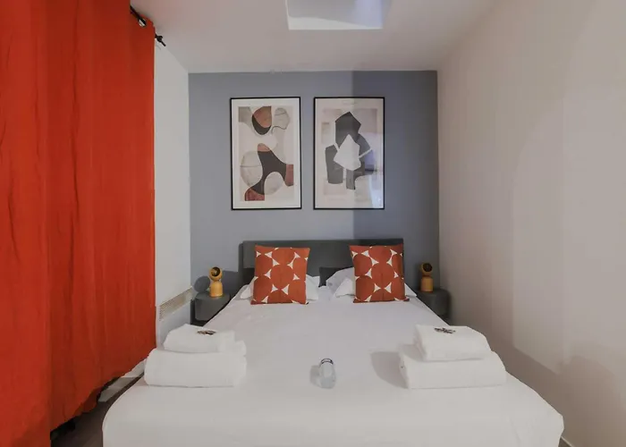 Welcoming For 2 People - Epinettes Apartment Paris